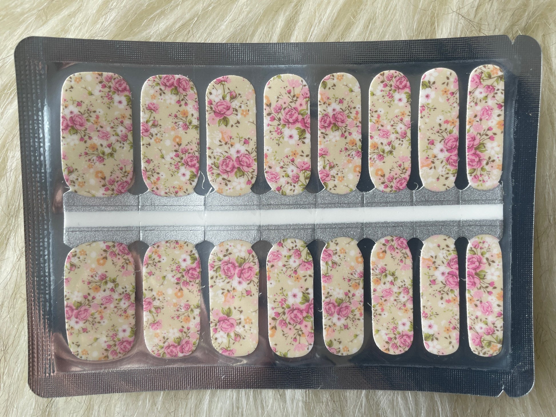 Floral - Flowers - Pink - Nail Wrap - Dry Nail Polish