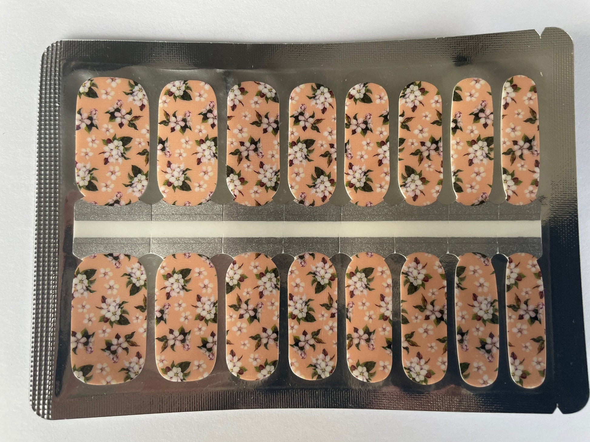 Peach Floral - Dry Nail Polish - Long Wear Nail Wraps