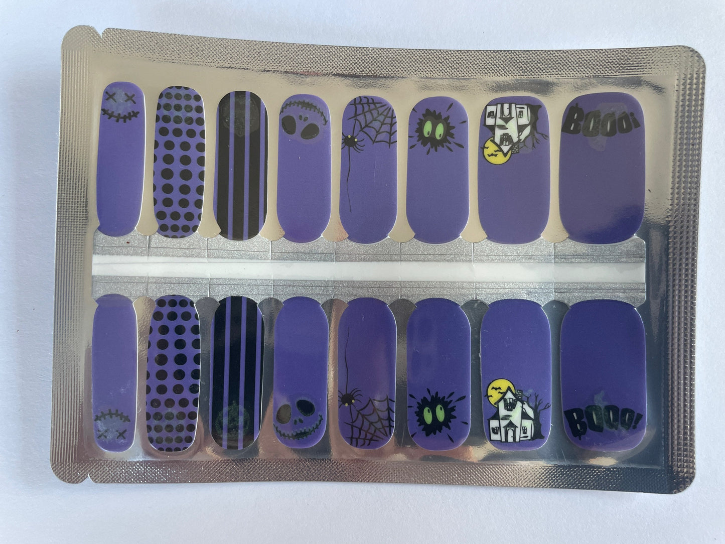 Glow in the dark - Halloween - Purple - Nail Wrap - Nail Strip - Halloween