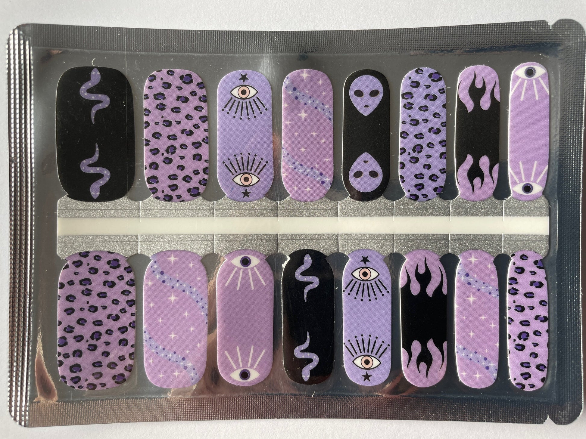 Snake - Alien - Eyeballs - Black and Purple - Nail Wrap - Dry Nail Polish