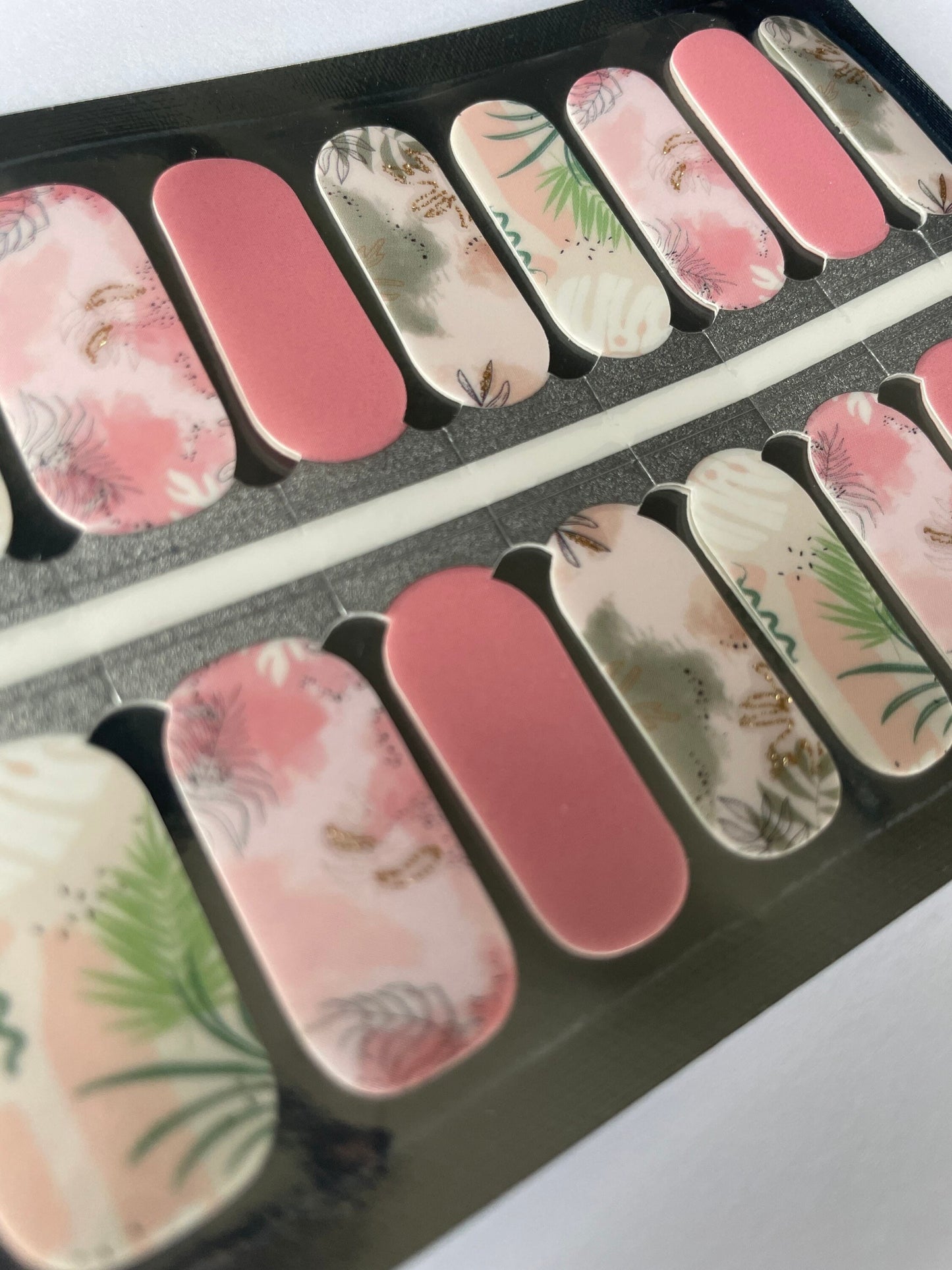 Nail Wraps - 100% Nail polish - Neutral Soft Botanical - Foliage - Nail Wrap - Dry Nail Polish - Nail Sticker