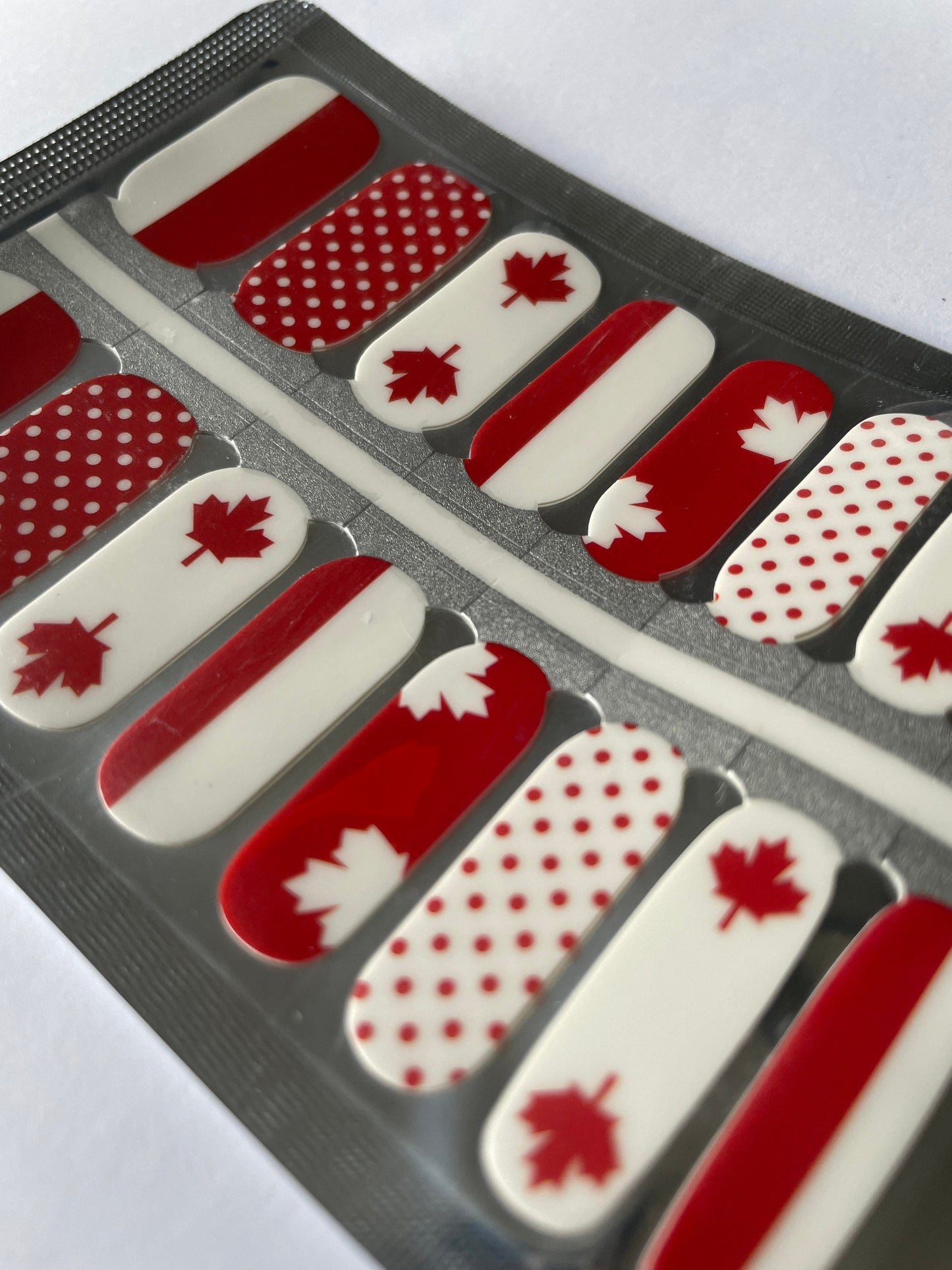 Canada - Canada Day - Red and White - Dry Nail Polish - Long Wear Nail Wraps