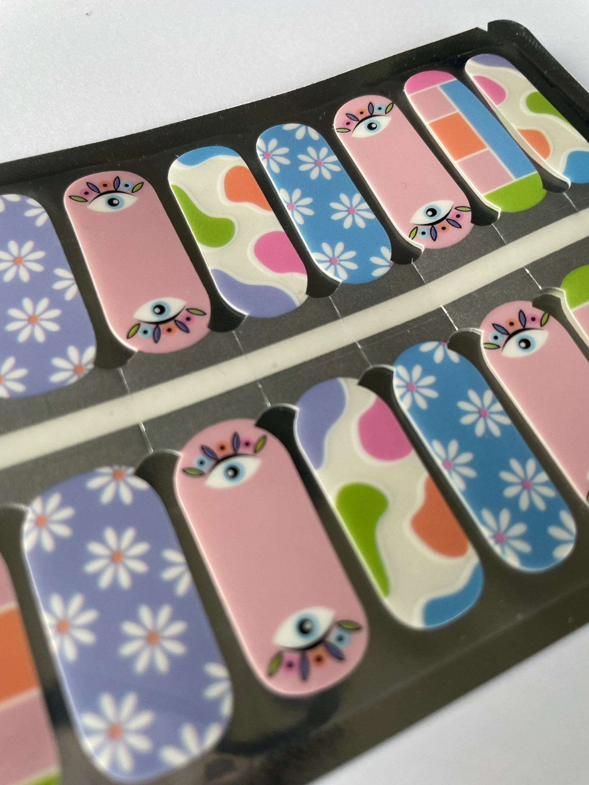 Color Block - Transparent blob - Daisy Nail Wraps - Eyeballs - Pastel - Nail Wrap - Dry Nail Polish - Nail Stickers