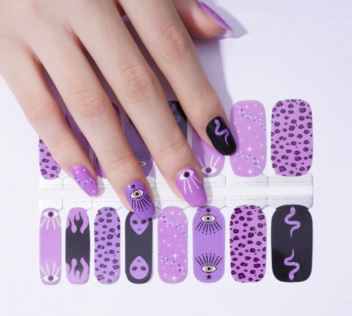 Snake - Alien - Eyeballs - Black and Purple - Nail Wrap - Dry Nail Polish