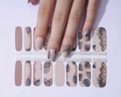 Nail Wraps - Nail Stickers - Nail Decals - Nail Strips - Beige Monstera Leaves - Botanical - Neutral nail wraps - Houseplant nail wraps