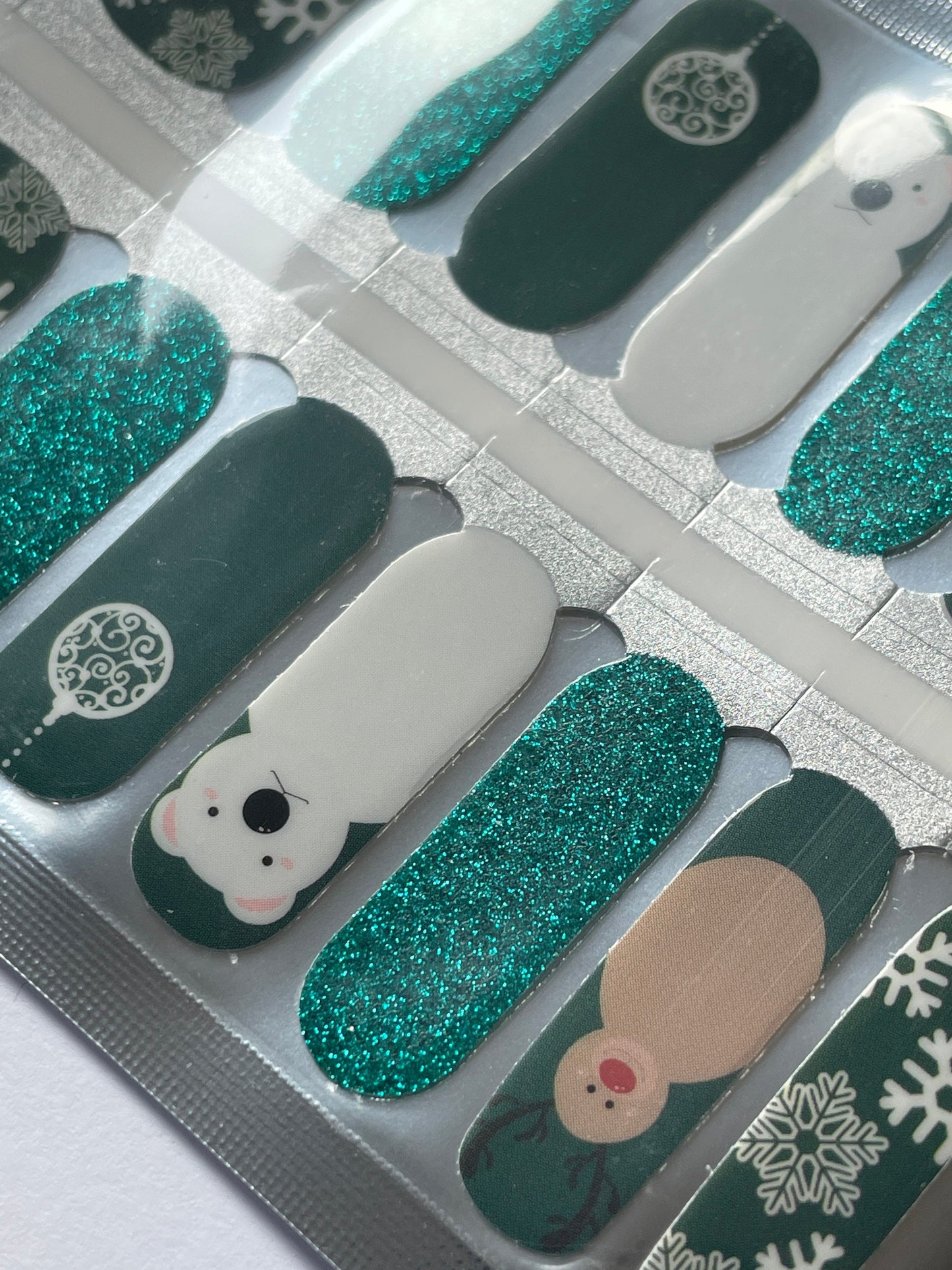 Christmas Penguins and Snowflake Nail Wraps - Holiday Nail Wrap - Nail Strip - Dry Nail Polish