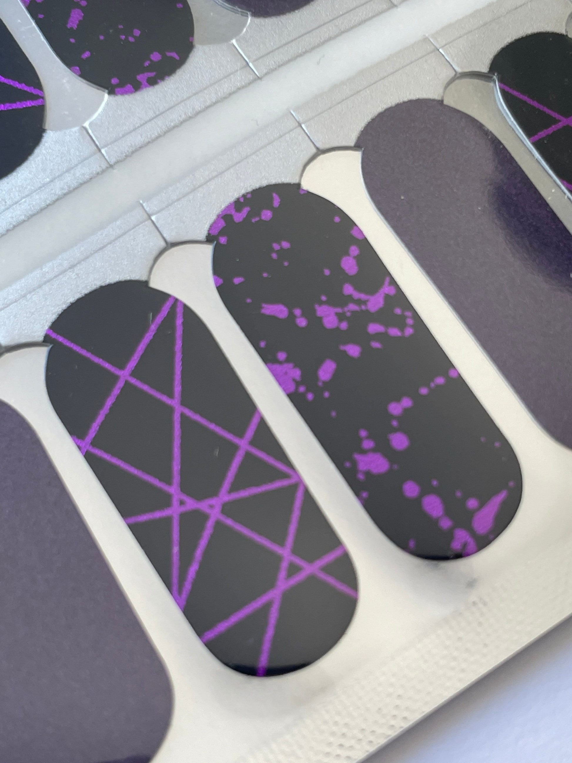 Purple Splatter Laser Beam - Purple and Black - Dry Nail Polish - Long Wear Nail Wraps - Nail Polish Wraps